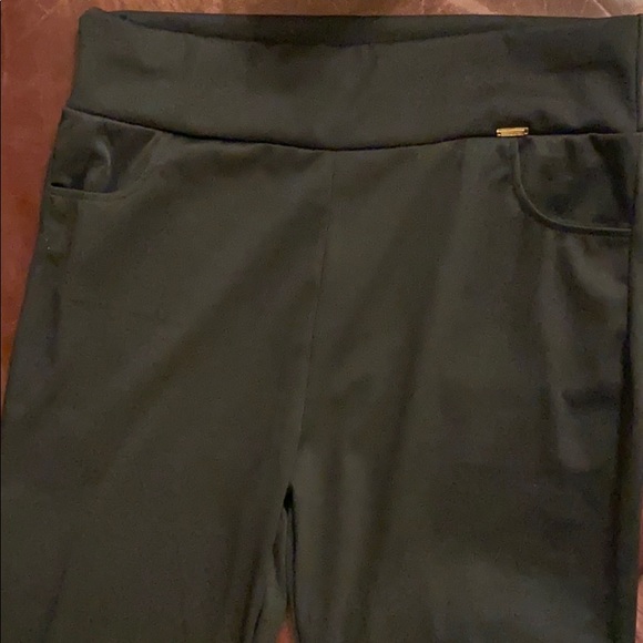 Black stretchy leggings - Picture 4 of 6